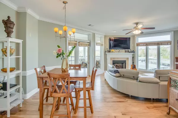 Ashland City, TN 37015,400 Warioto Way #302