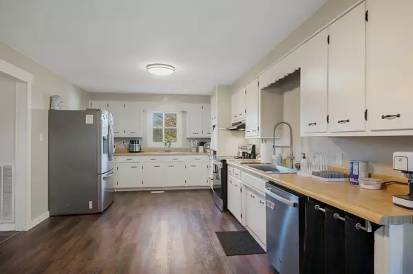 Dickson, TN 37055,3205 Sylvia Rd