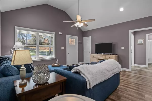 Bon Aqua, TN 37025,10560 Church Rd