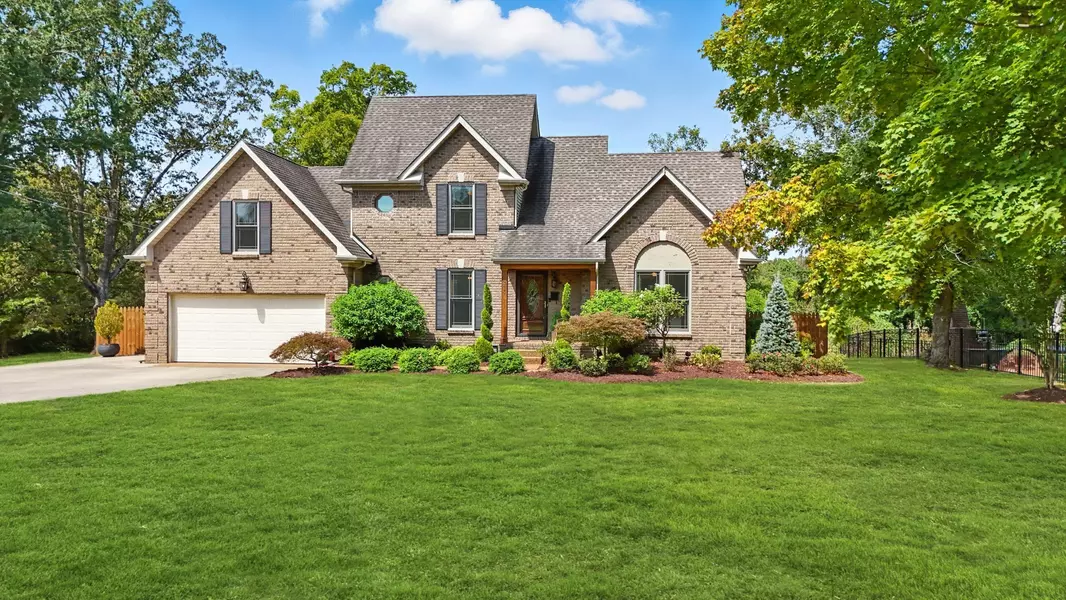 213 McCreary Hts, Dickson, TN 37055