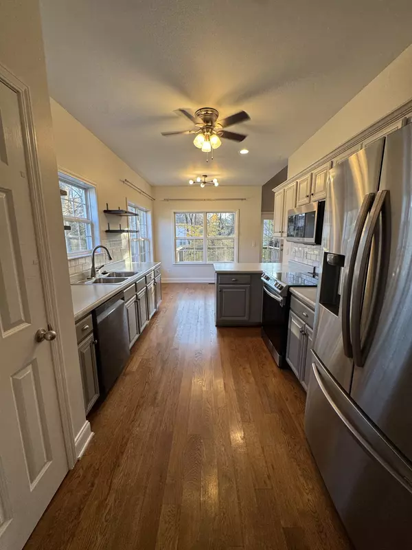 Spring Hill, TN 37174,2070 Dinan Ct