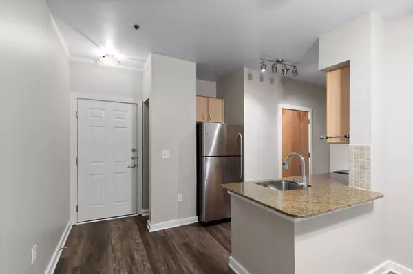 Nashville, TN 37203,1803 Broadway #121