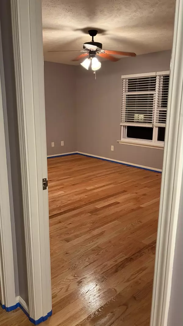 La Vergne, TN 37086,330 Sarna Dr