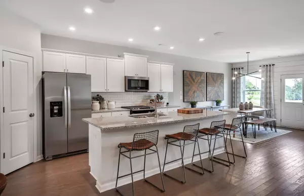 La Vergne, TN 37086,211 Land Breeze Drive