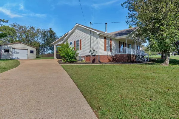 Columbia, TN 38401,103 Saint Margarett Cir