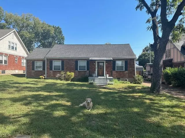 202 Mayfair Rd, Nashville, TN 37205