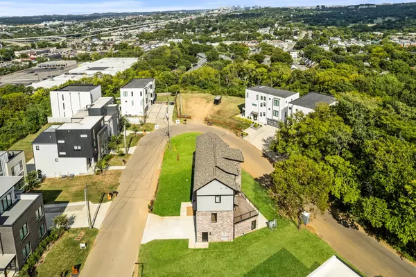 Nashville, TN 37209,6011 Hill Cir