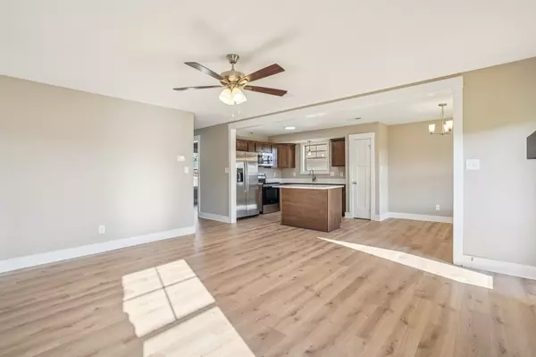 Clarksville, TN 37040,170 Brenda Dr