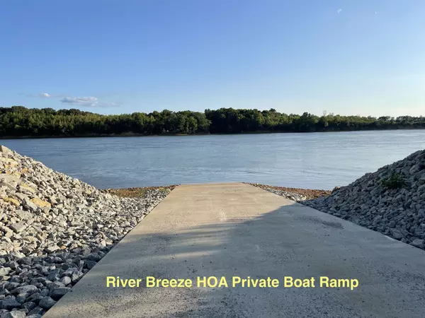 Crump, TN 38327,0 CATFISH LN