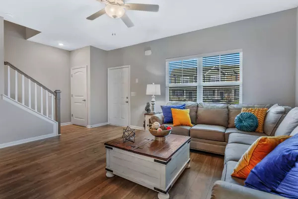 Antioch, TN 37013,910 Bradburn Village Cir