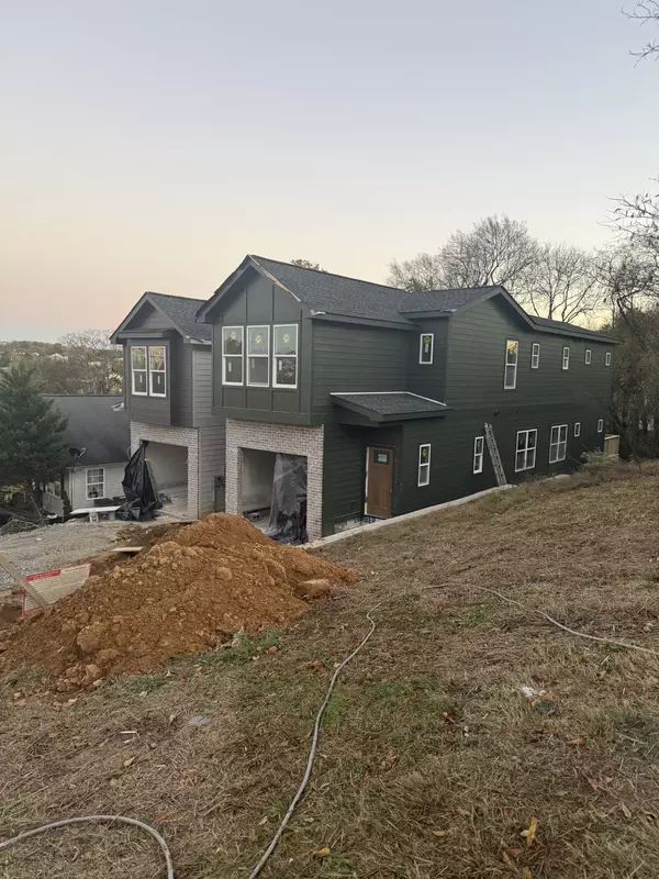 4420B Providence Hts, Nashville, TN 37211