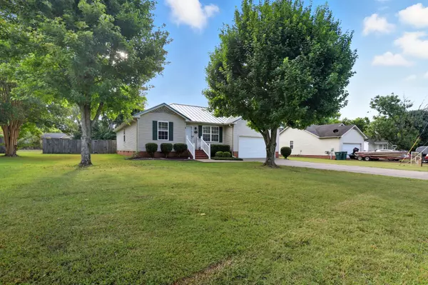 715 Fields Ln, Lebanon, TN 37087