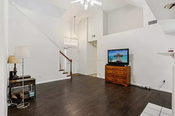 Antioch, TN 37013,5164 Singing Hills Dr