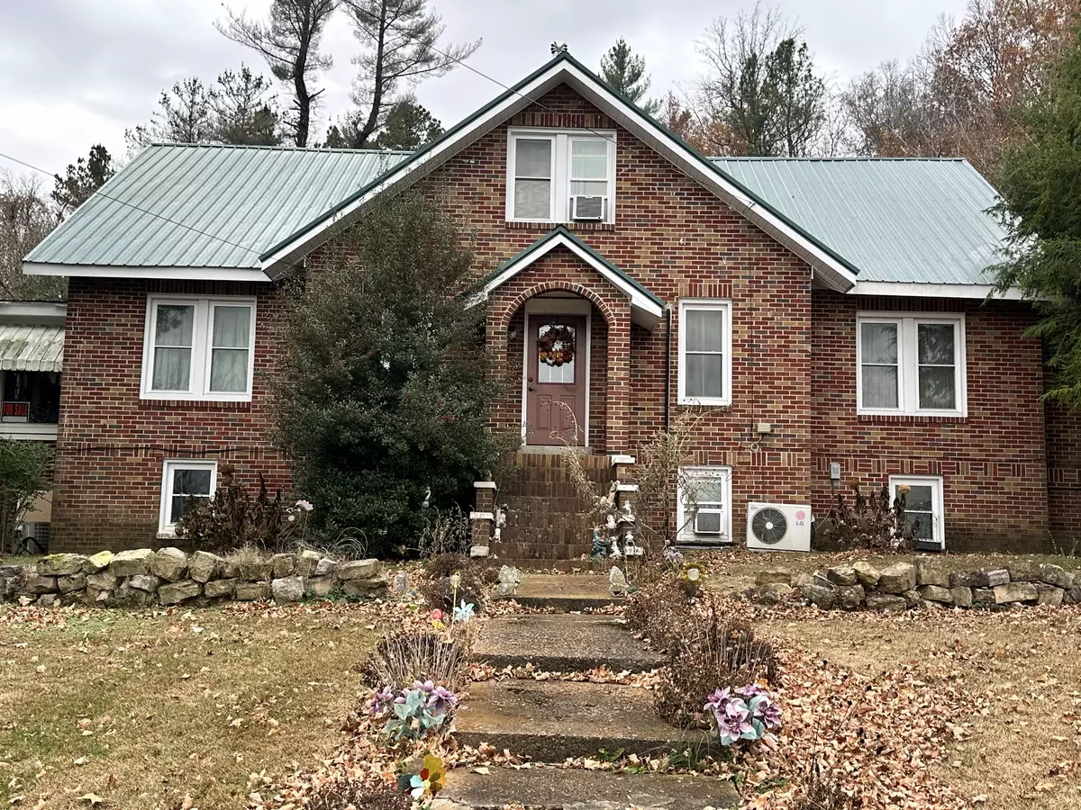 Waverly, TN 37185,212 E Main St #212