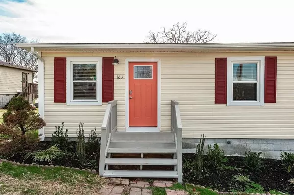 163 Drivers Ln, Gallatin, TN 37066