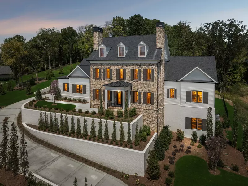 8101 Heirloom Blvd, College Grove, TN 37046