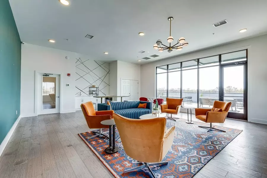 1041 E Trinity Ln #211, Nashville, TN 37216