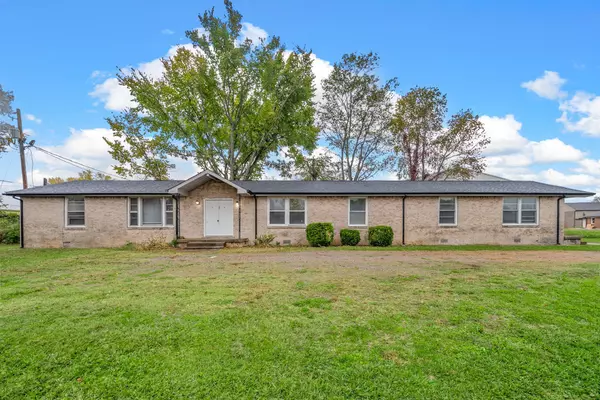 125 Tandy Dr #C, Clarksville, TN 37042