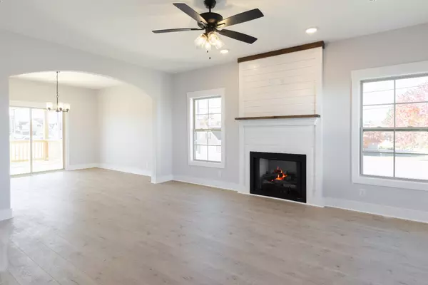 Clarksville, TN 37040,1076 Cherry Blossom Ln