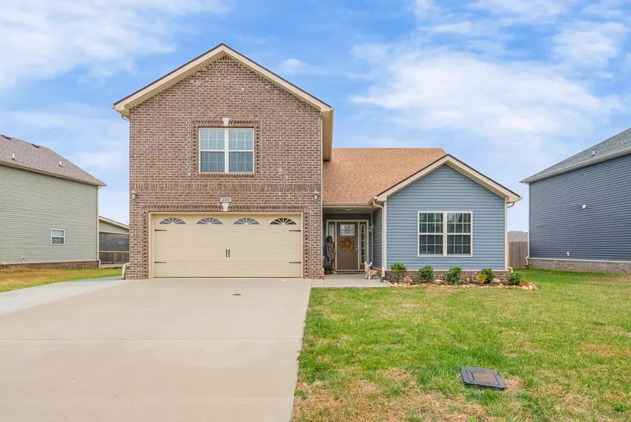 238 Dugger Dr, Clarksville, TN 37042