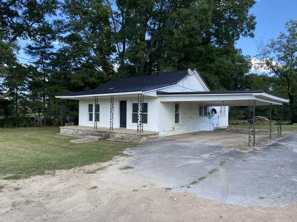 Lawrenceburg, TN 38464,142 Martin Rd