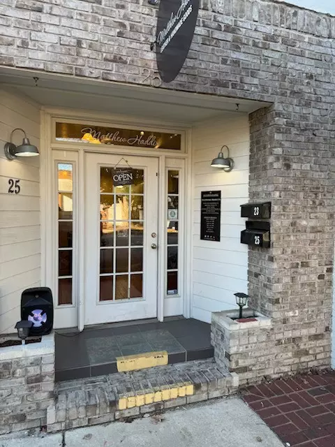 Sparta, TN 38583,25 N Main St