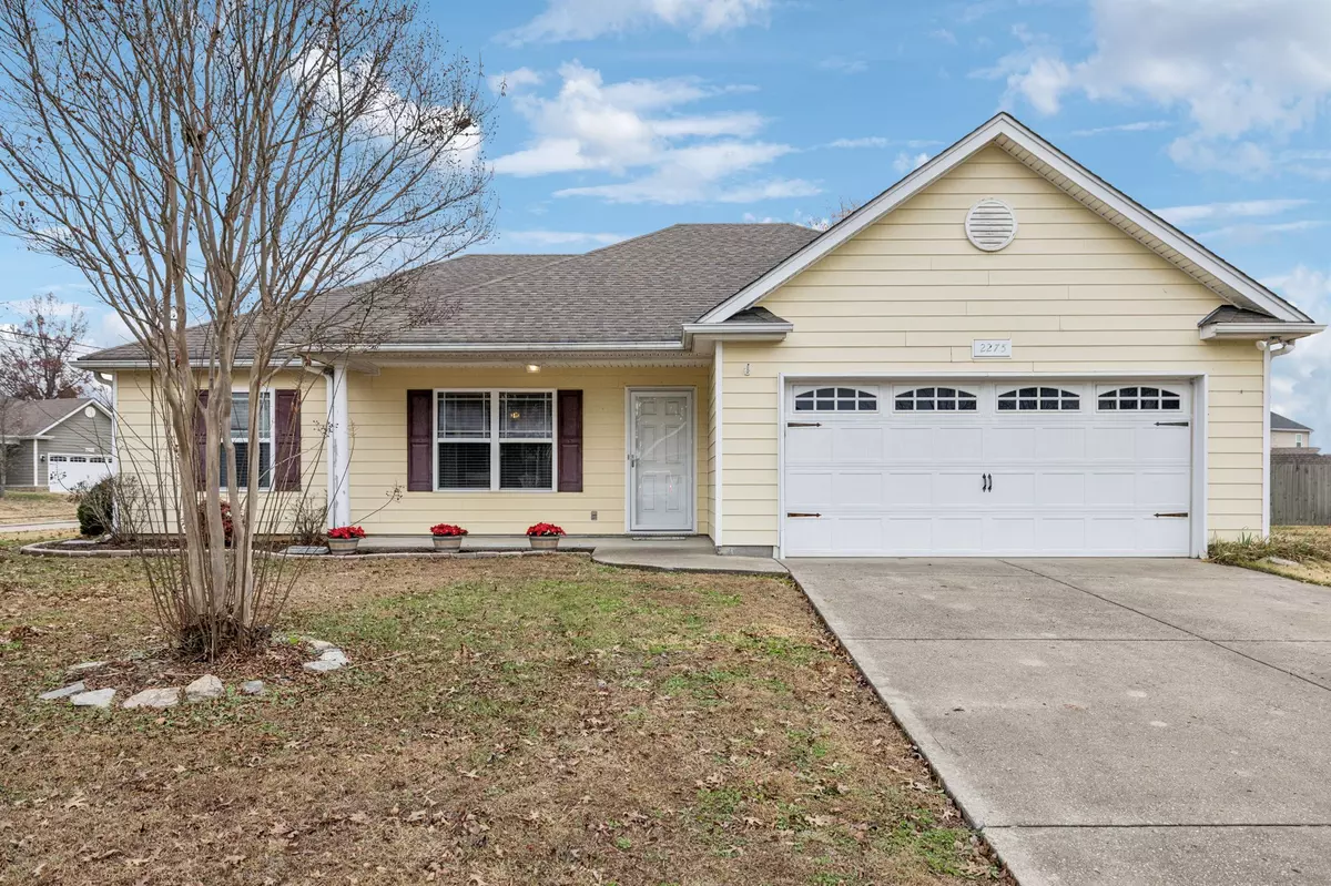 Columbia, TN 38401,2275 Honey Farm Way