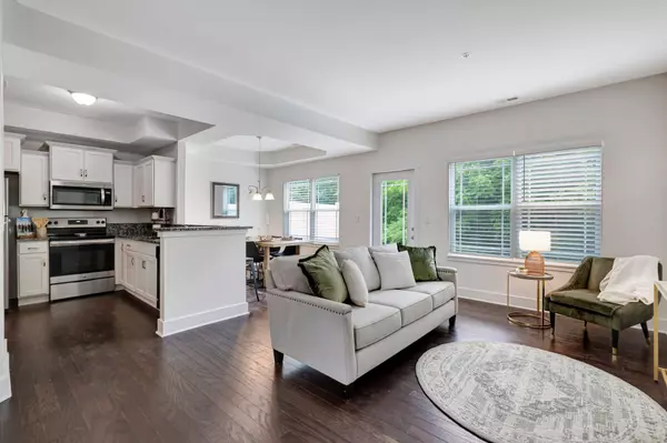 1134 Somerset Springs Dr, Spring Hill, TN 37174