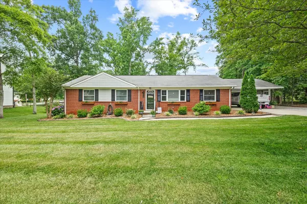 1298 Eastwood Dr, Cookeville, TN 38501