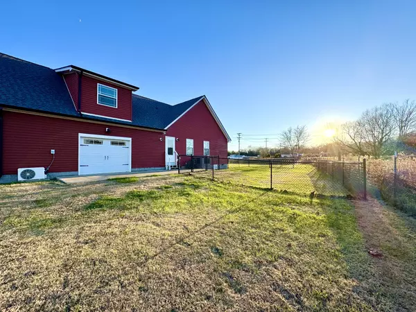 White Bluff, TN 37187,3001 Westcott Rd