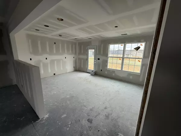 Manchester, TN 37355,482 Ridge St