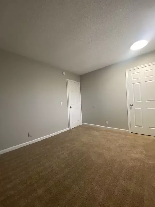 Hendersonville, TN 37075,324 Walton Ferry Rd #4