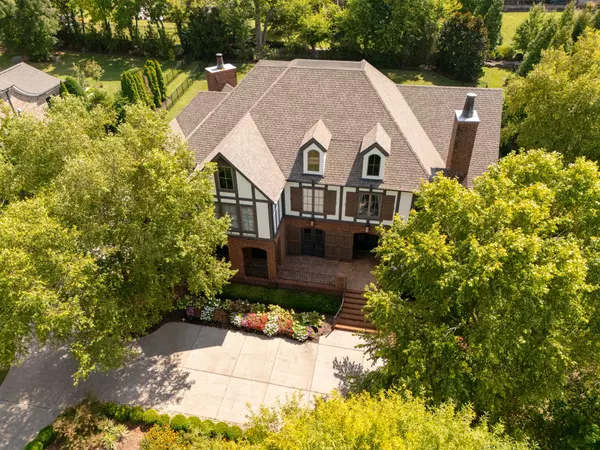 Brentwood, TN 37027,9286 Wardley Park Ln