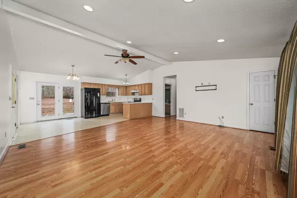 Crossville, TN 38571,1621 Tabor Loop