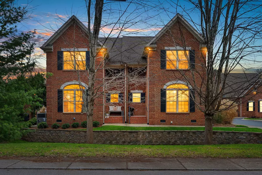 128 Brilliantine Cir, Franklin, TN 37064