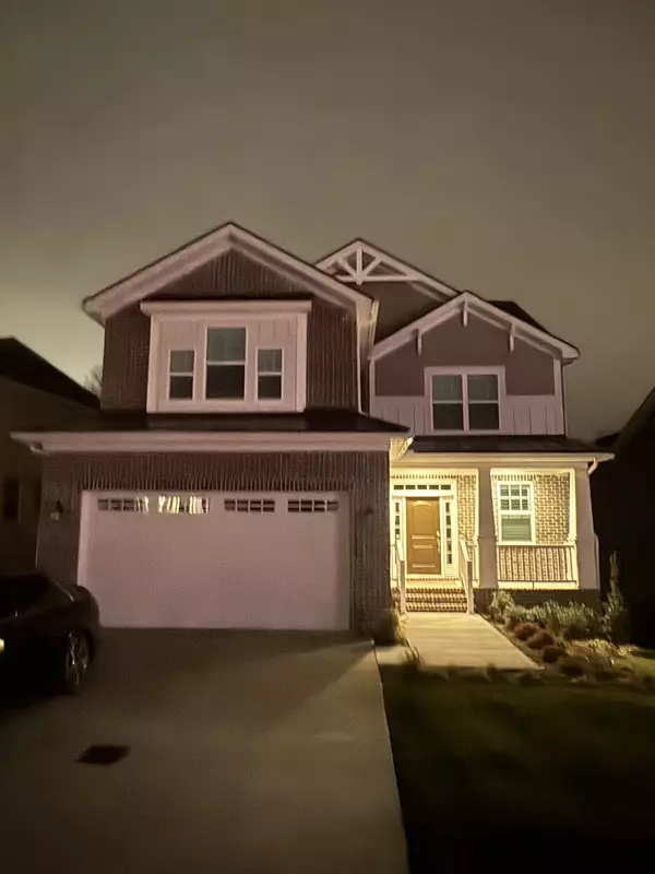 1082 Oakhall Dr, Mount Juliet, TN 37122