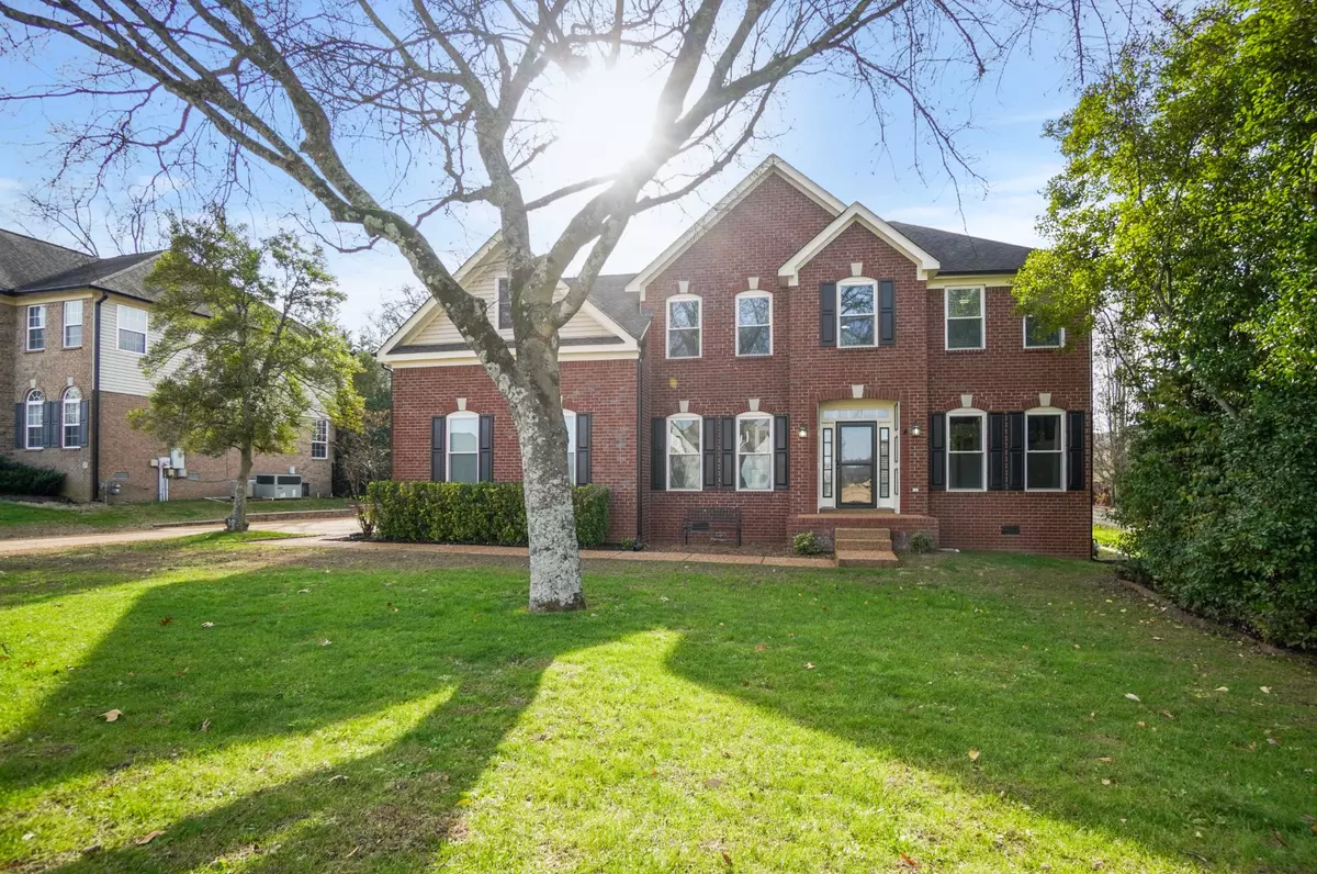 Hendersonville, TN 37075,224 Spy Glass Way