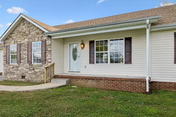 Chapel Hill, TN 37034,121 High St