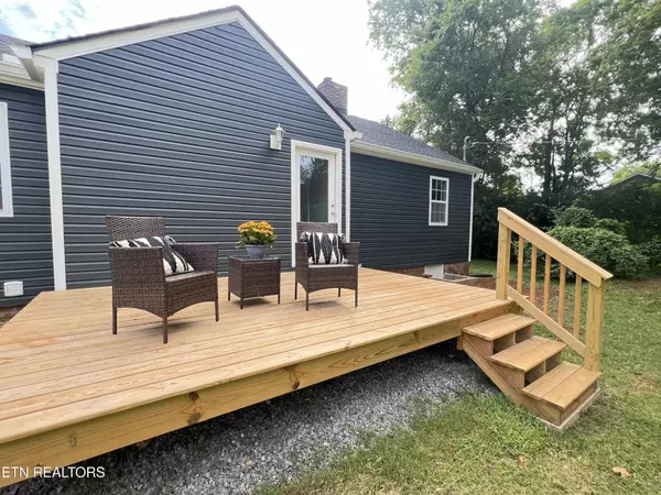 Alcoa, TN 37701,105 Rose Ave