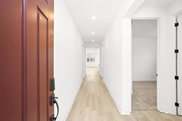 Columbia, TN 38401,1552 Oak Springs Drive