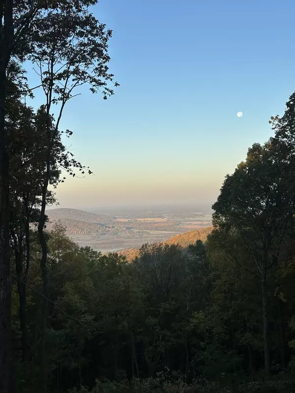 Altamont, TN 37301,824 Valley View Drive