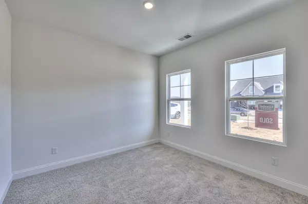 Columbia, TN 38401,1033 Bluestem Road