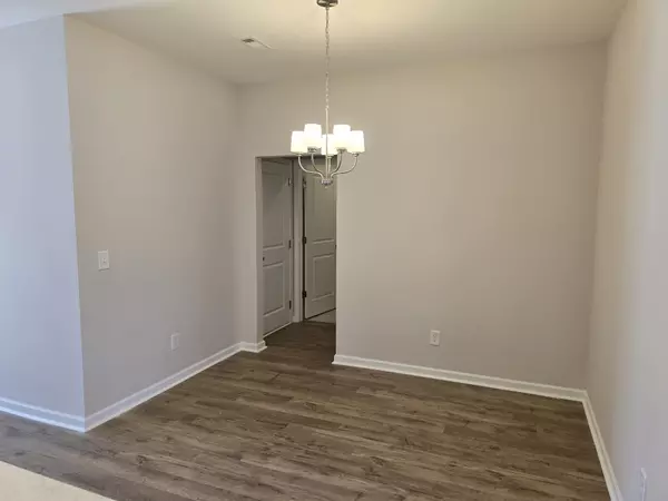 Columbia, TN 38401,5143 Pace Park Cir