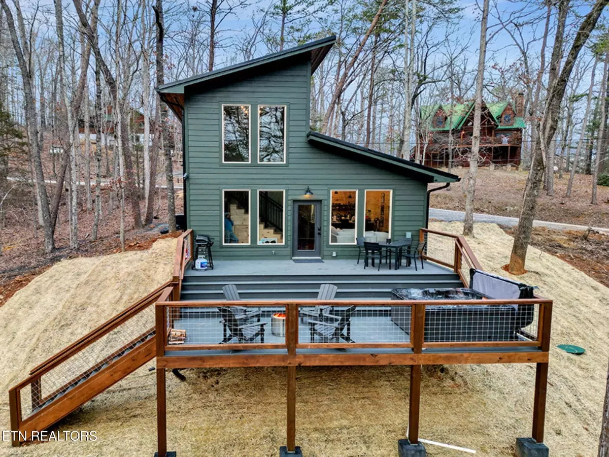 Sevierville, TN 37876,1619 S S Mountain View Rd Rd