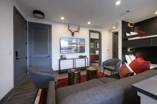 Nashville, TN 37210,65 Lindsley Ave #203