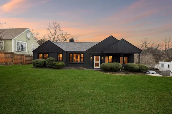 1225 Sunnymeade Dr, Nashville, TN 37216