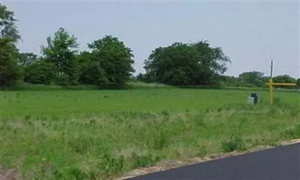 Dixon, IL 61021,709 Keller DR