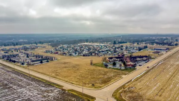 801 E Etna RD, Ottawa, IL 61350