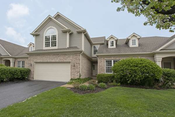 3960 Willow View DR, Lake In The Hills, IL 60156