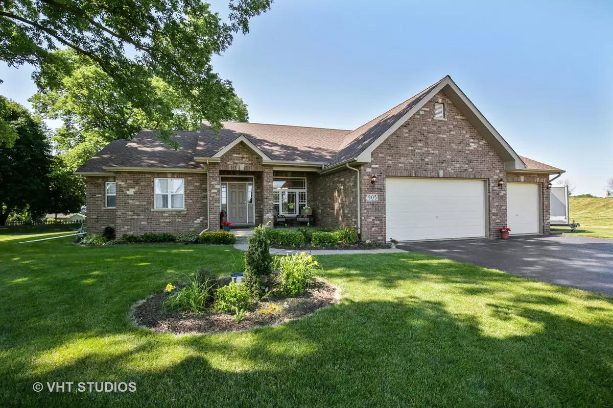 Somonauk, IL 60552,905 Tall Grass CT